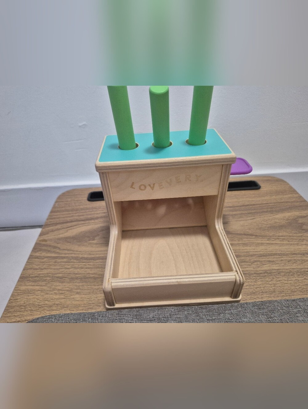 Lovevery Thinker Kit Wooden Peg Droptoy.